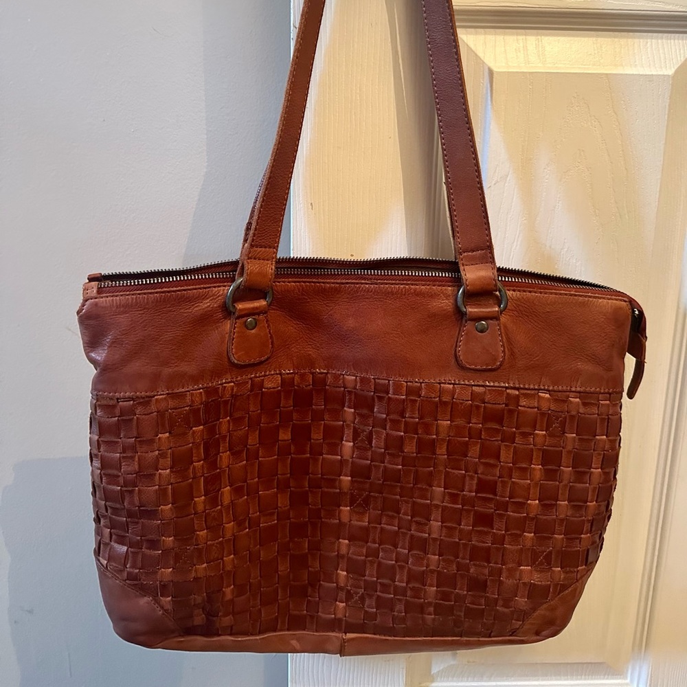 Brown Leather Tote (Camel color)